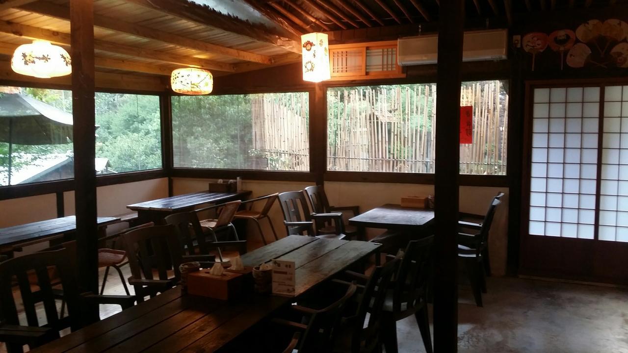 Bright Moon Homestay Dongshi  Екстер'єр фото