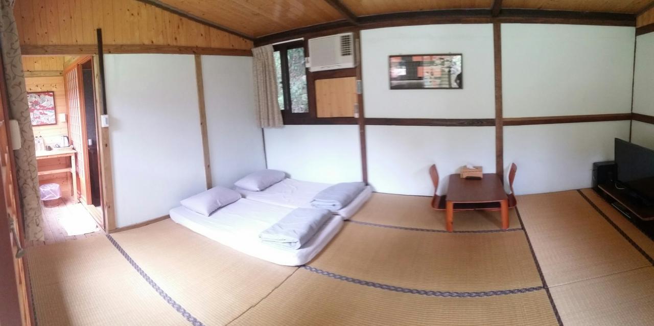 Bright Moon Homestay Dongshi  Екстер'єр фото