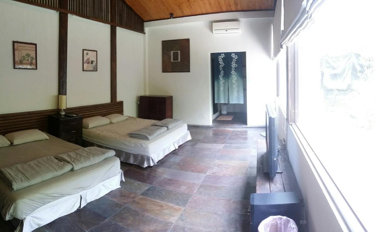 Bright Moon Homestay Dongshi  Екстер'єр фото